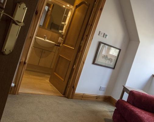 Sutherlands Guest House Кингасси Экстерьер фото